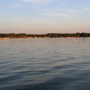 Meet your Posher, Chena